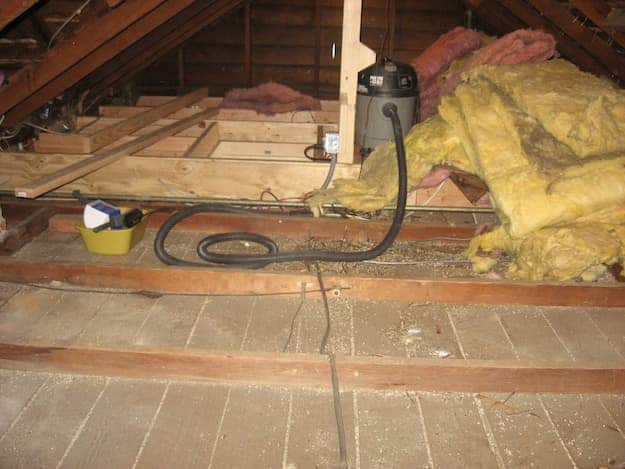 How to Remove Insulation from the Attic 